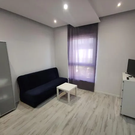 アパート Micadas